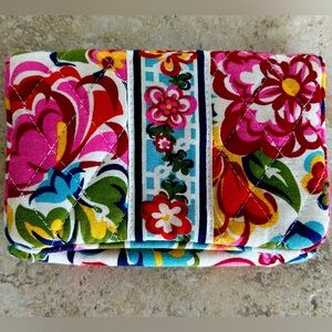 Vera Bradley wallet